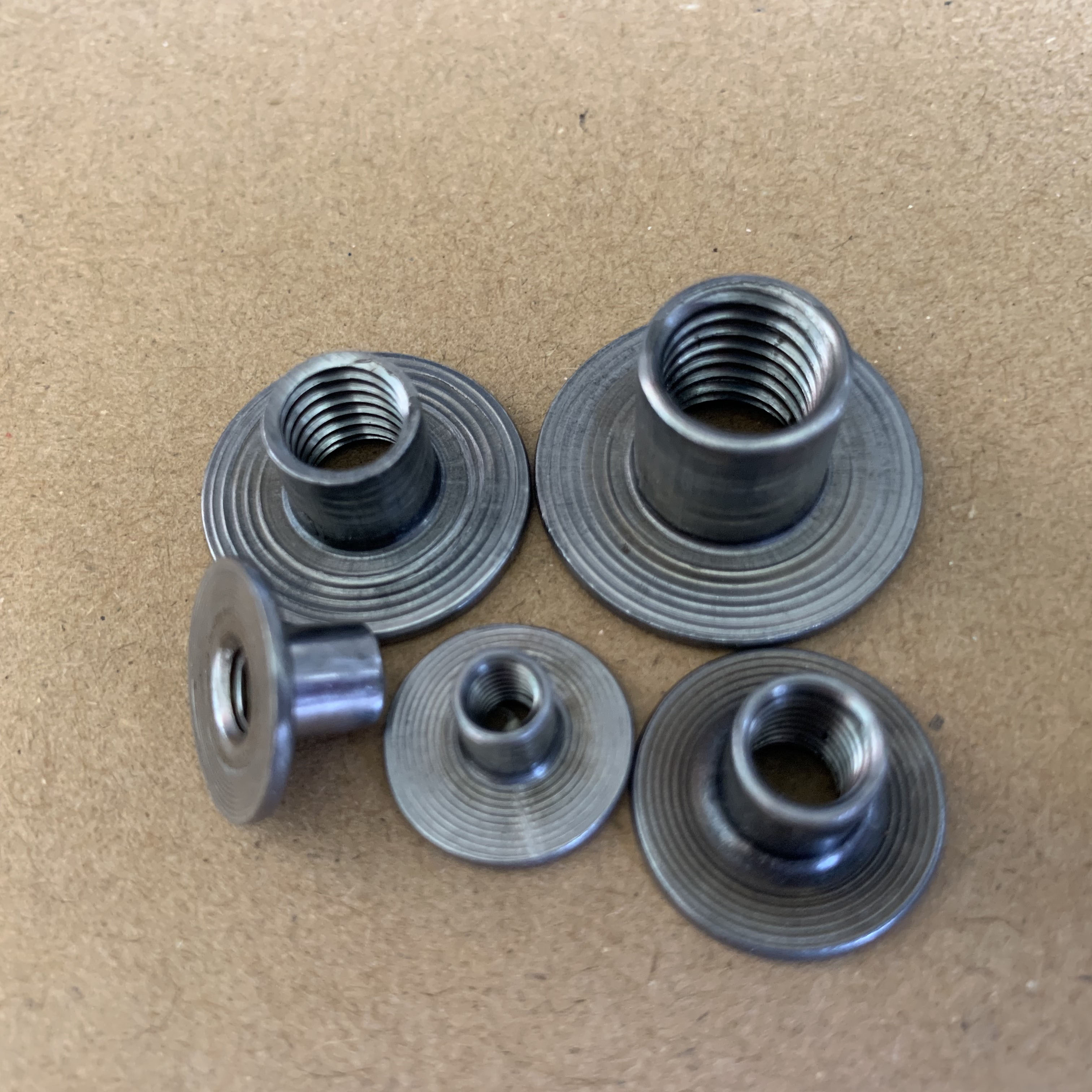 Wkooa Barrel T Nuts Flat Head  - Furniture Hardware Barrel Nut のレビューと価格